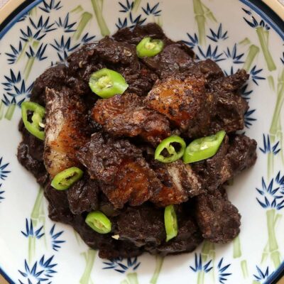Dinardaraan (pork blood stew with crispy pork belly)