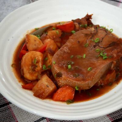 Lengua (beef tongue) estofado