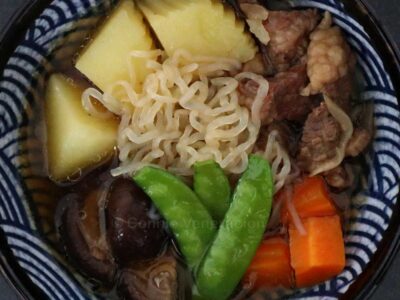 Japanese beef and potato stew (nikujaga)