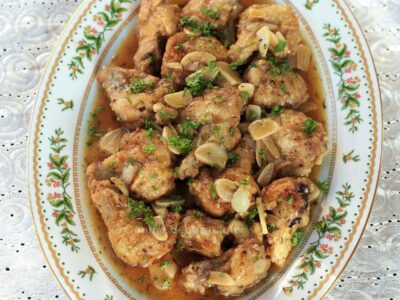 Spanish garlic chicken (pollo al ajillo)