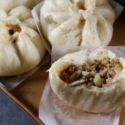 Chinese steamed pork buns (baozi)