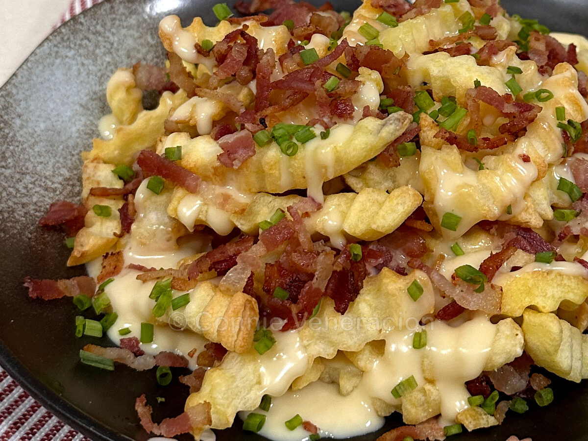 Fast and easy cheesy bacon fries
