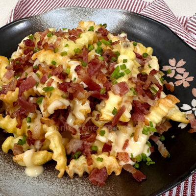 Fast and easy cheesy bacon fries