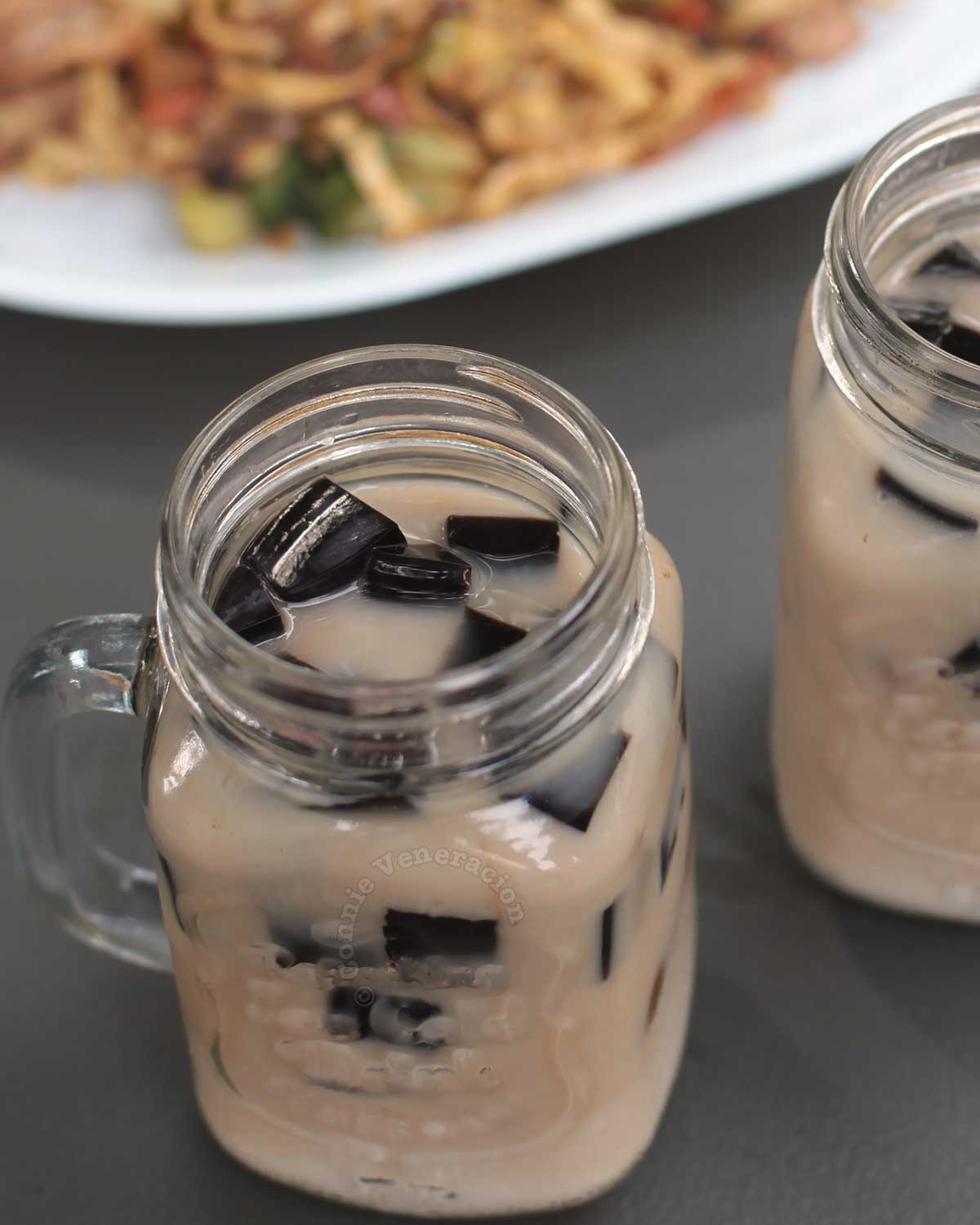 Grass jelly milk tea