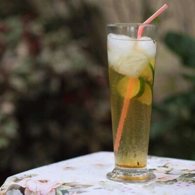 Iced jasmine tea