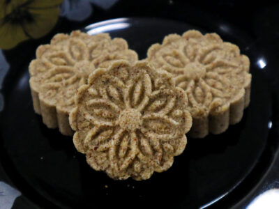 Almond and pecan polvoron