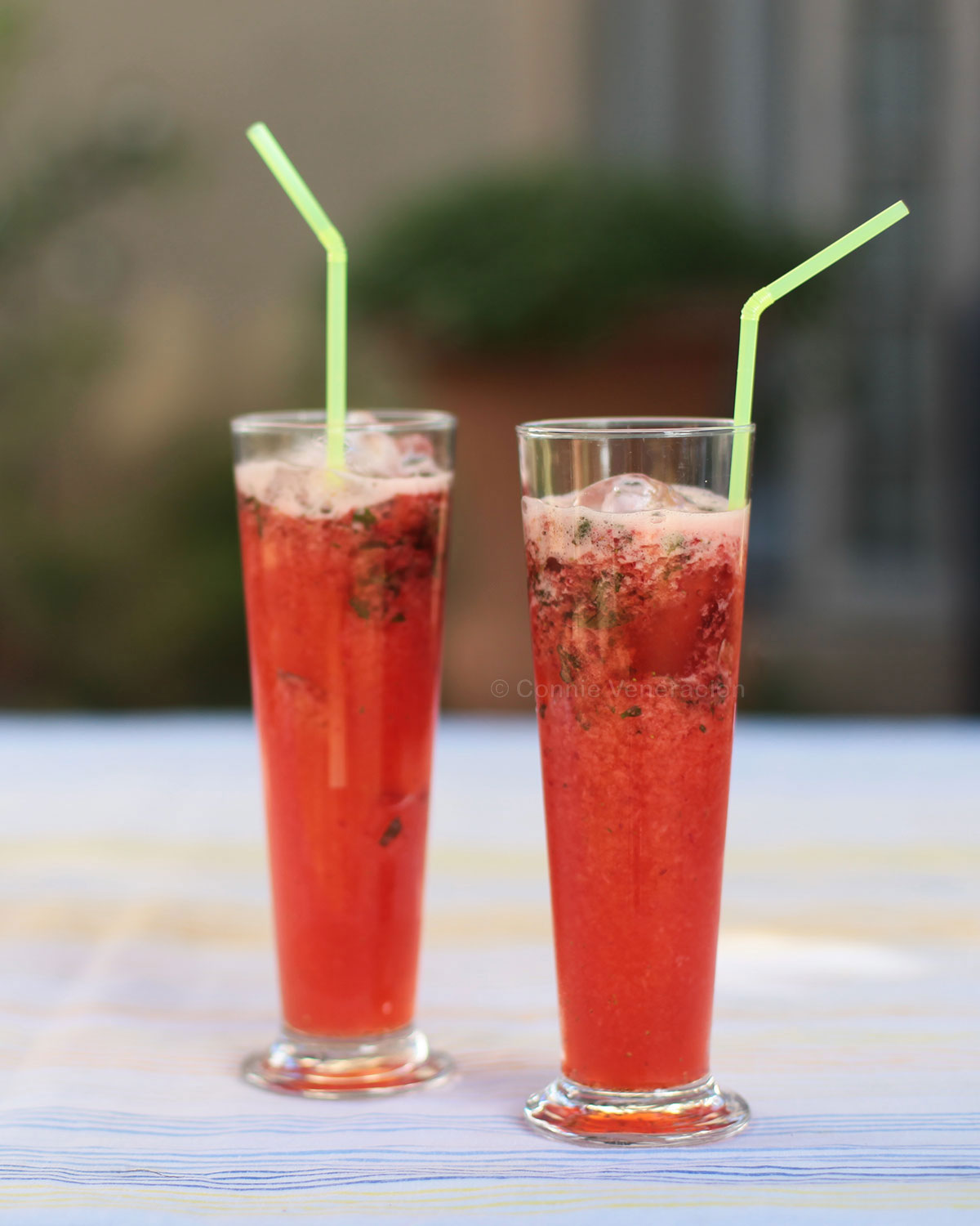 Strawberry lemonade