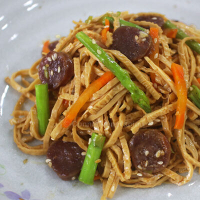 Tofu skin noodle salad