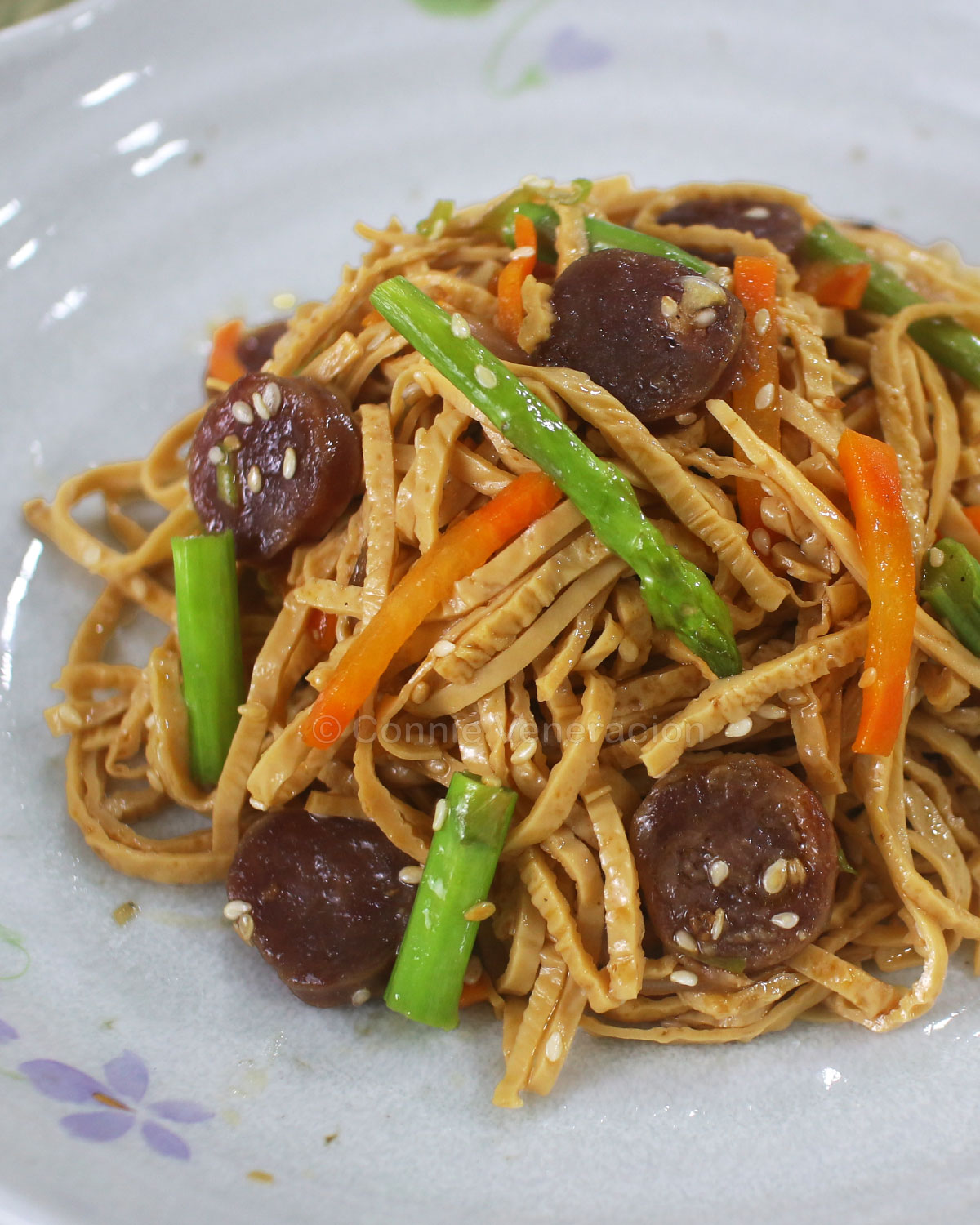 Tofu skin noodle salad